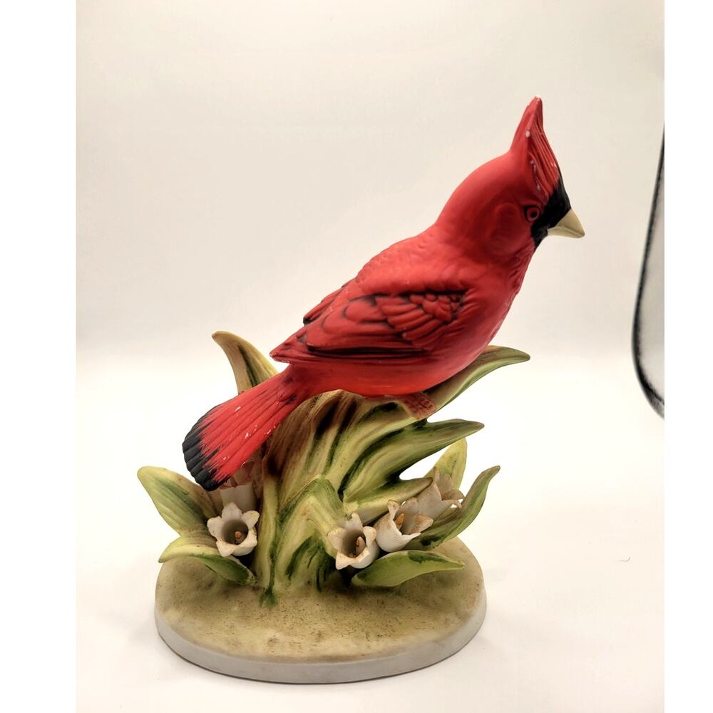 Lefton Cardinal Head Up KW464 Red Porcelain Bird Figurine Hand Painted 4" Tall